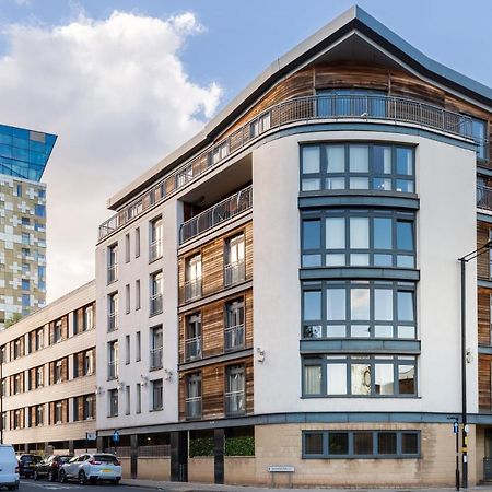 Washington 2 Bedroom Apartment By The Cube & Mailbox & Private Terrace Μπέρμιγχαμ Εξωτερικό φωτογραφία