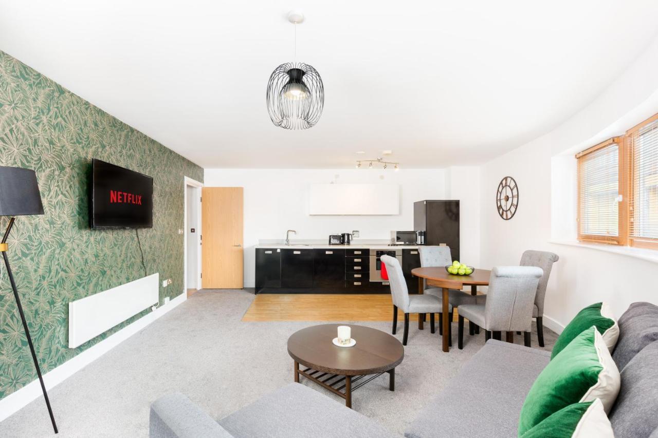 Washington 2 Bedroom Apartment By The Cube & Mailbox & Private Terrace Μπέρμιγχαμ Εξωτερικό φωτογραφία